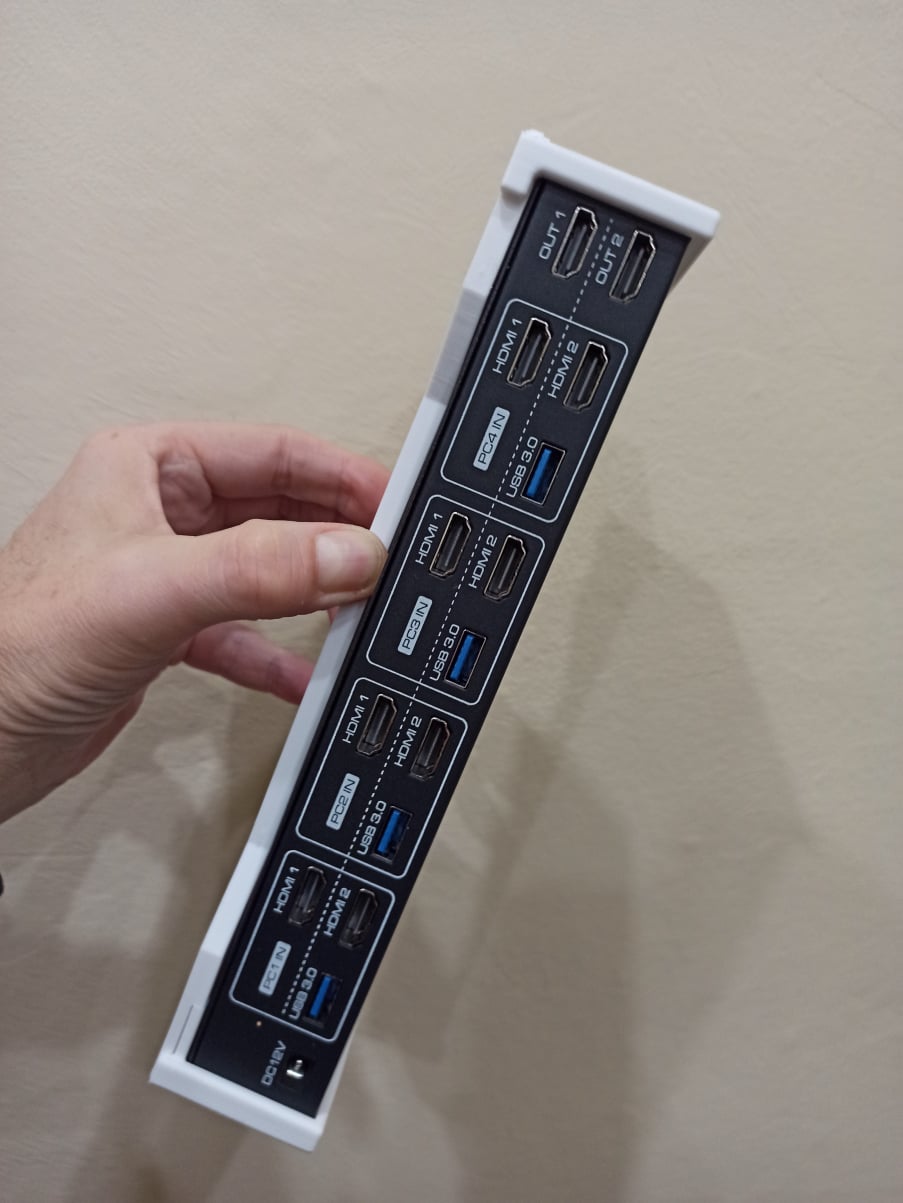 Кронштейн крепления оборудования 